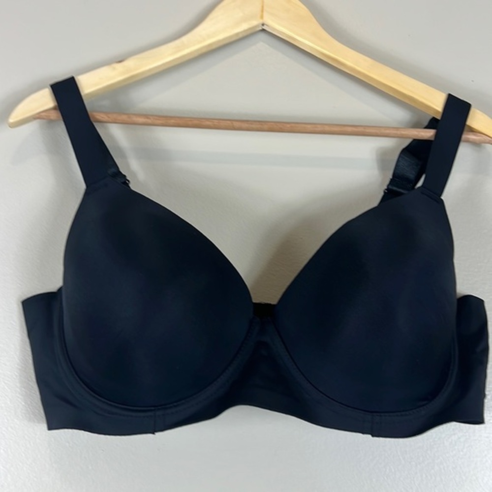 Strm Line Black Bra